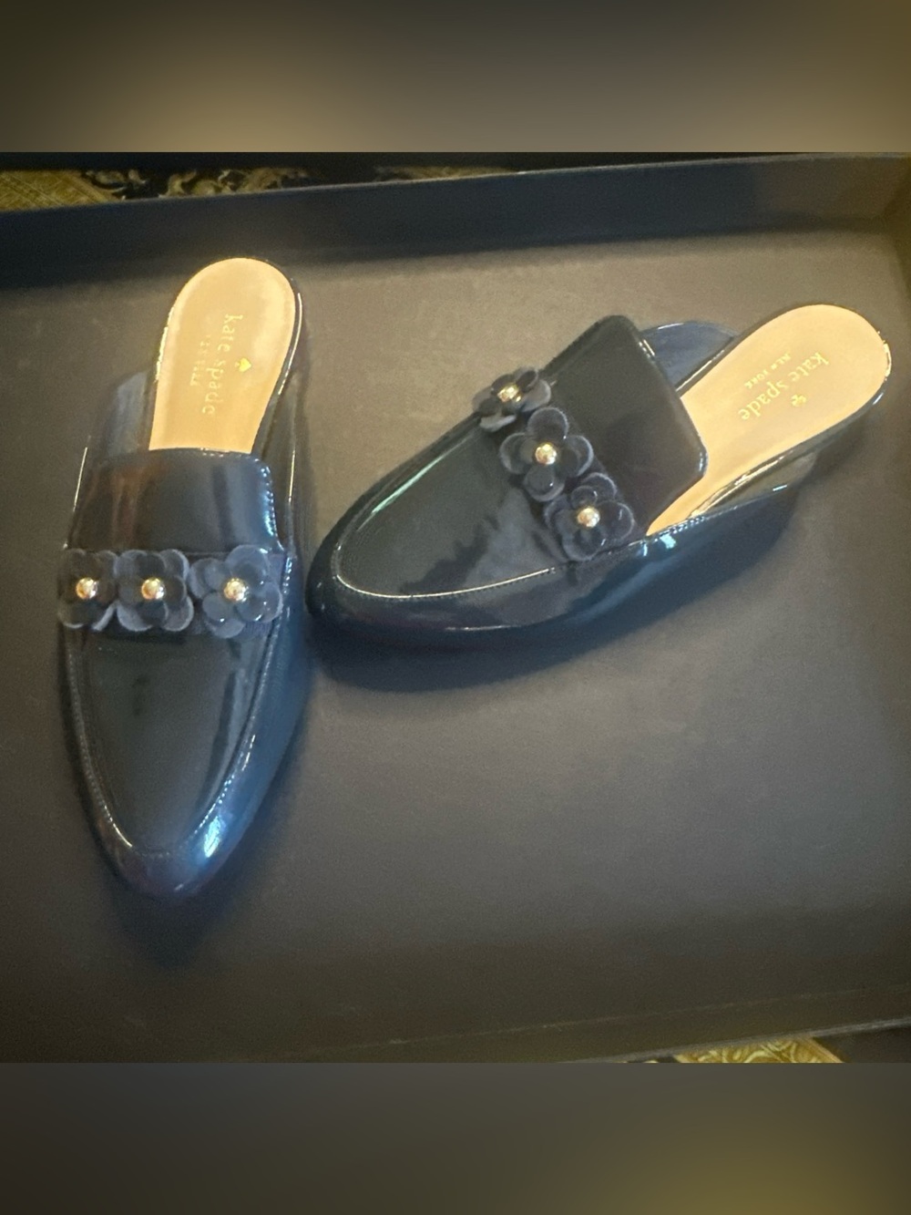 Kate Spade Betty Mules Navy Patent Floral-Accent Sz 6 NWT